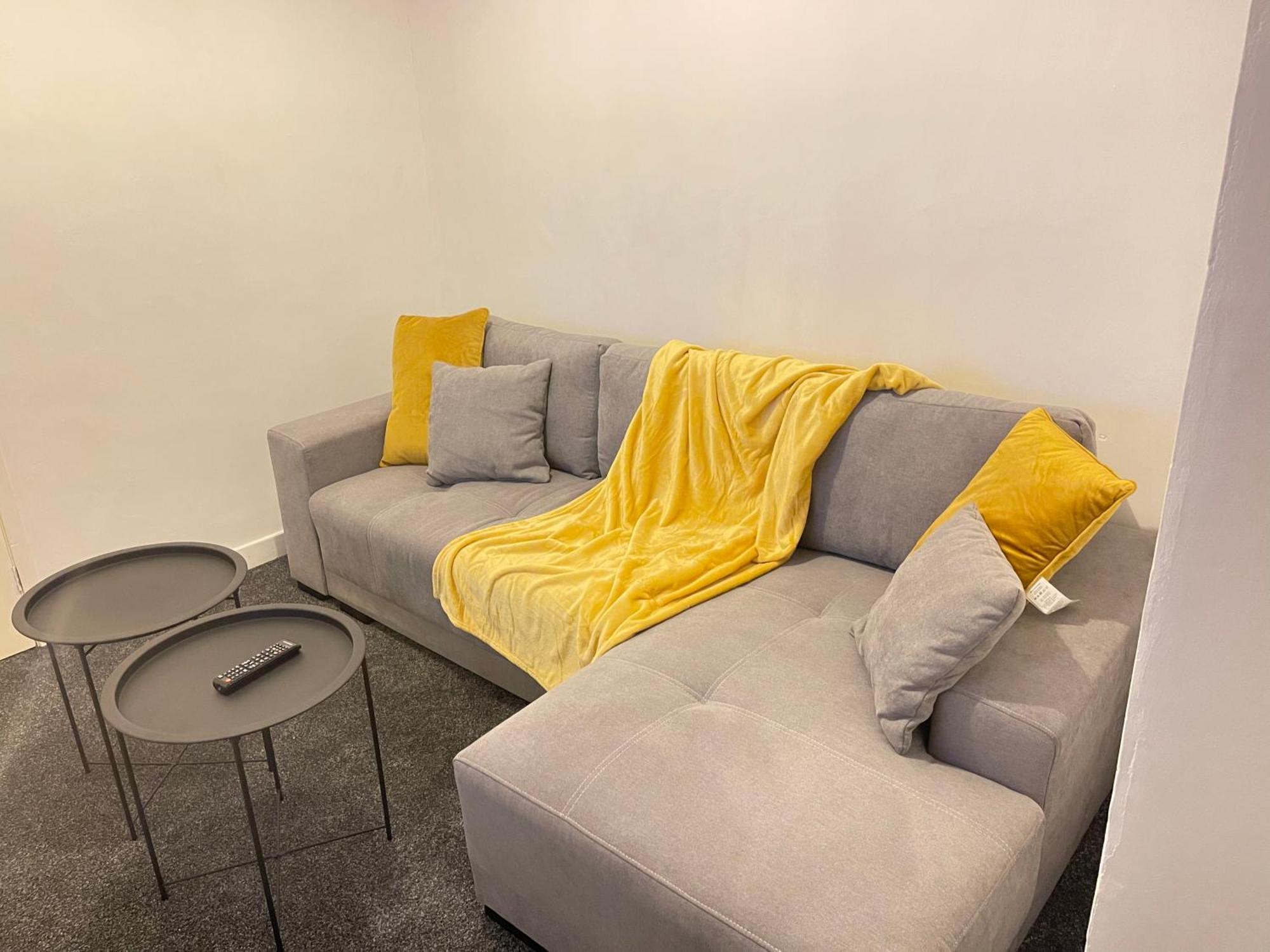 Hometel Digs Comfy Apartment *